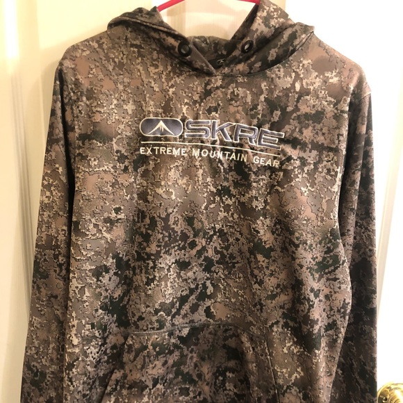 SKRE Other - Camo hoodie